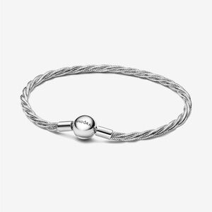 Round Pandora Clasp Twisted Snake Chain in Sterling Silver